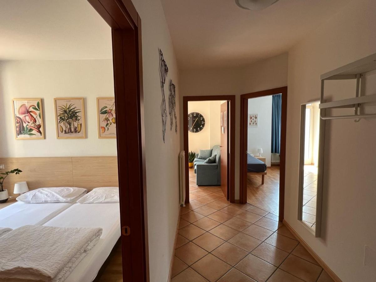 Appartamenti Baia Azzurra 5. Torbole Sul Garda Exterior photo