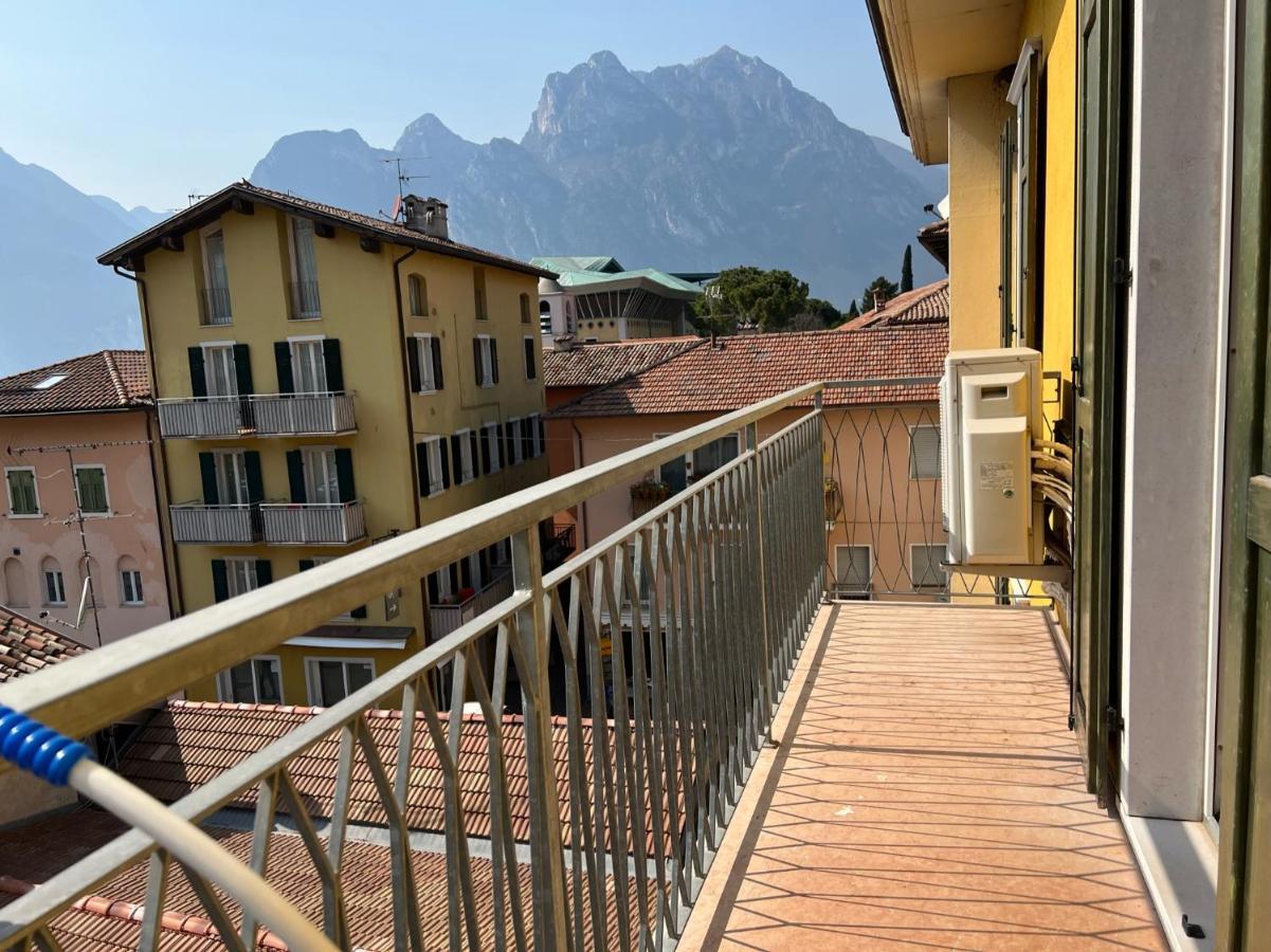 Appartamenti Baia Azzurra 5. Torbole Sul Garda Exterior photo